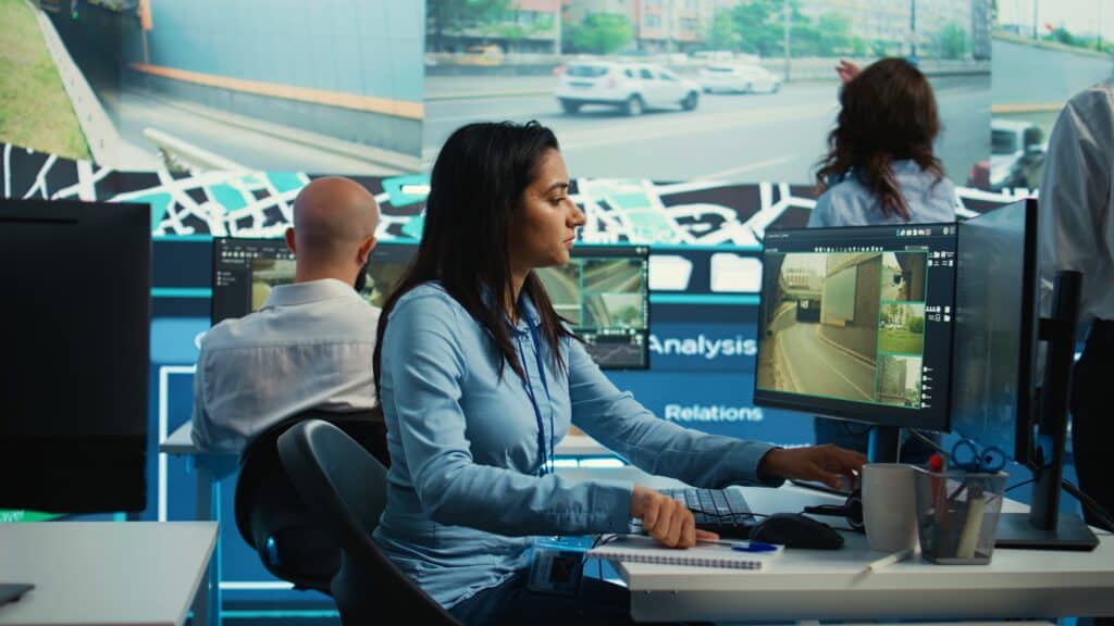 How Commercial Security Systems Help Protect People, Property and Operations